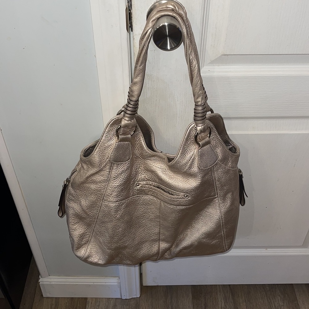 Handbag - Picture 2 of 4
